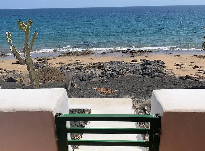 Velázquez 2* Puerto del Carmen (Lanzarote)