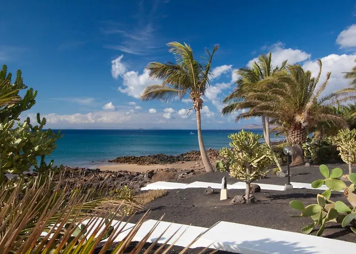 Velázquez 2* Puerto del Carmen (Lanzarote)